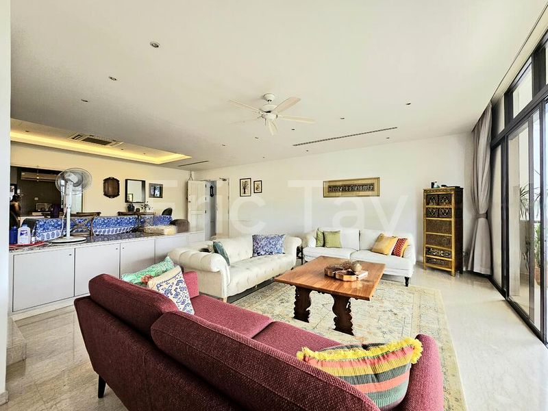 4 Bed Condo for Sale in  Regency Park - Image 1